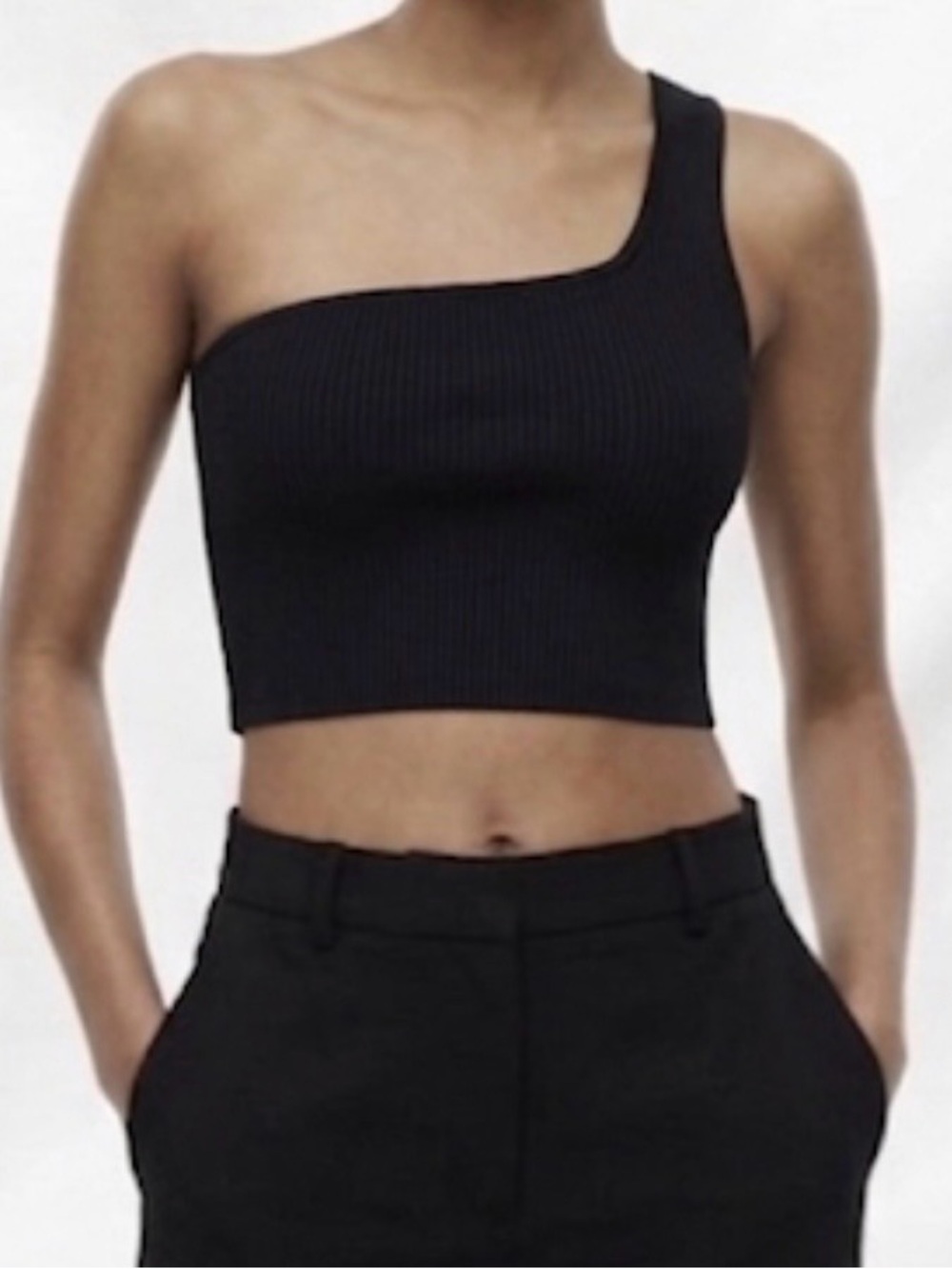 Babaton Aritzia Black One-Shoulder Ribbed Crop Top XS Going Out Clean Girl